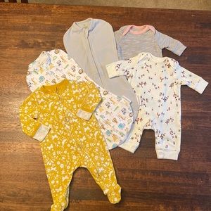 Newborn Swaddles, Sleepers Lot